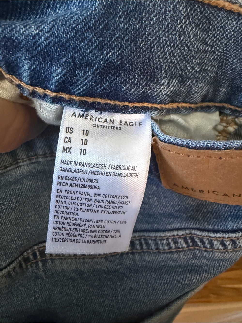 American Eagle Outfitters Light Blue Denim Shorts - Picture 4 of 4